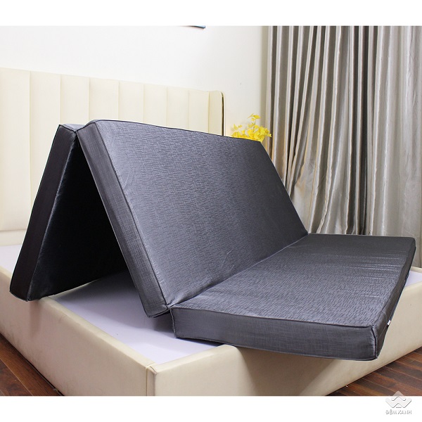 Đệm được thiết kế gập 3 tiện lợi