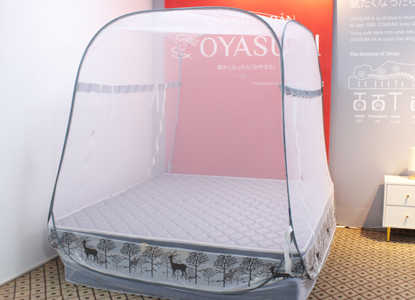 Màn chụp tự bung tiện lợi được nhiều người ưa chuộng