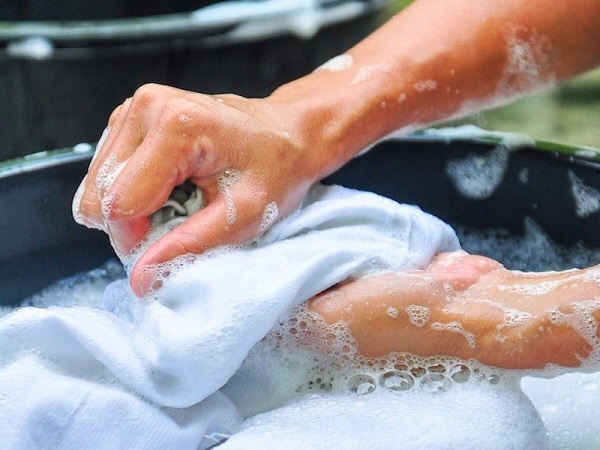 Cách giặt đệm điện bằng tay