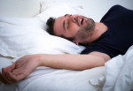 Lý giải hiện tượng há miệng khi ngủ và cách khắc phục