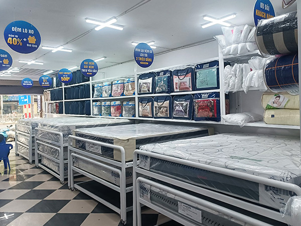 Nên mua đệm foam tại các cửa hàng, đại lý chính hãng