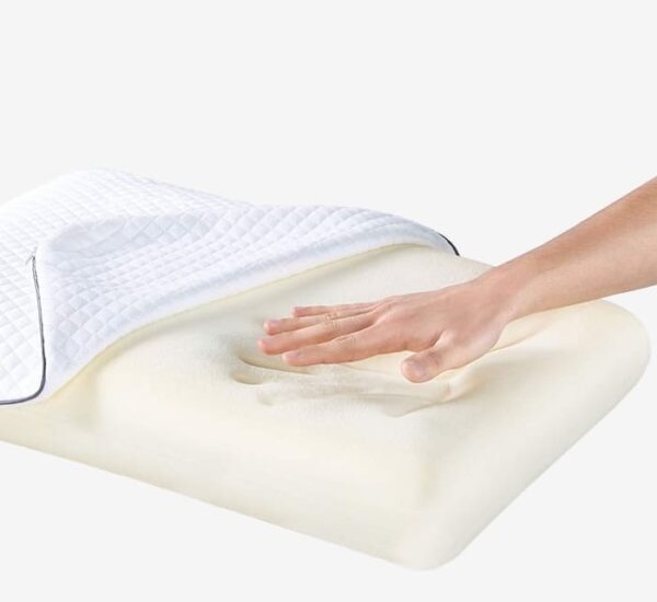 Gối memory foam ngày càng được ưa chuộng vì khả năng nâng đỡ tốt và độ bền cao