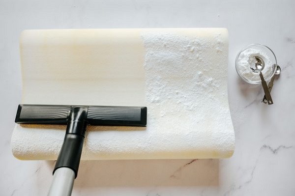 Gối memory foam có giặt được không? Cách vệ sinh gối memory foam đúng cách 