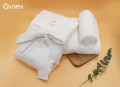Áo choàng tắm Olympia Hotel màu trắng #3