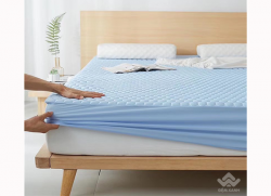 Thảm trải giường cao su non màu xanh nhạt