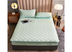 Thảm trải giường lông cừu Gucci màu xanh ngọc