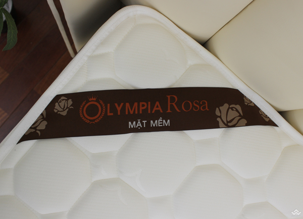 Đệm lò xo Bốn Mùa Olympia Rosa