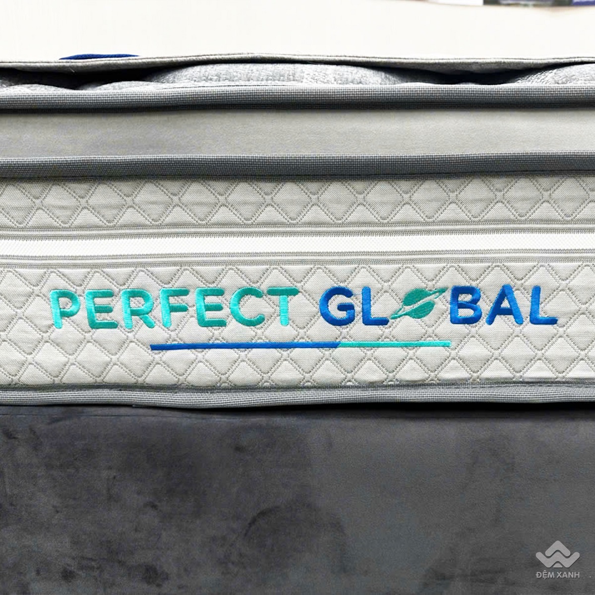 Đệm lò xo túi độc lập 3 vùng Dunlopillo Perfect Global 26cm